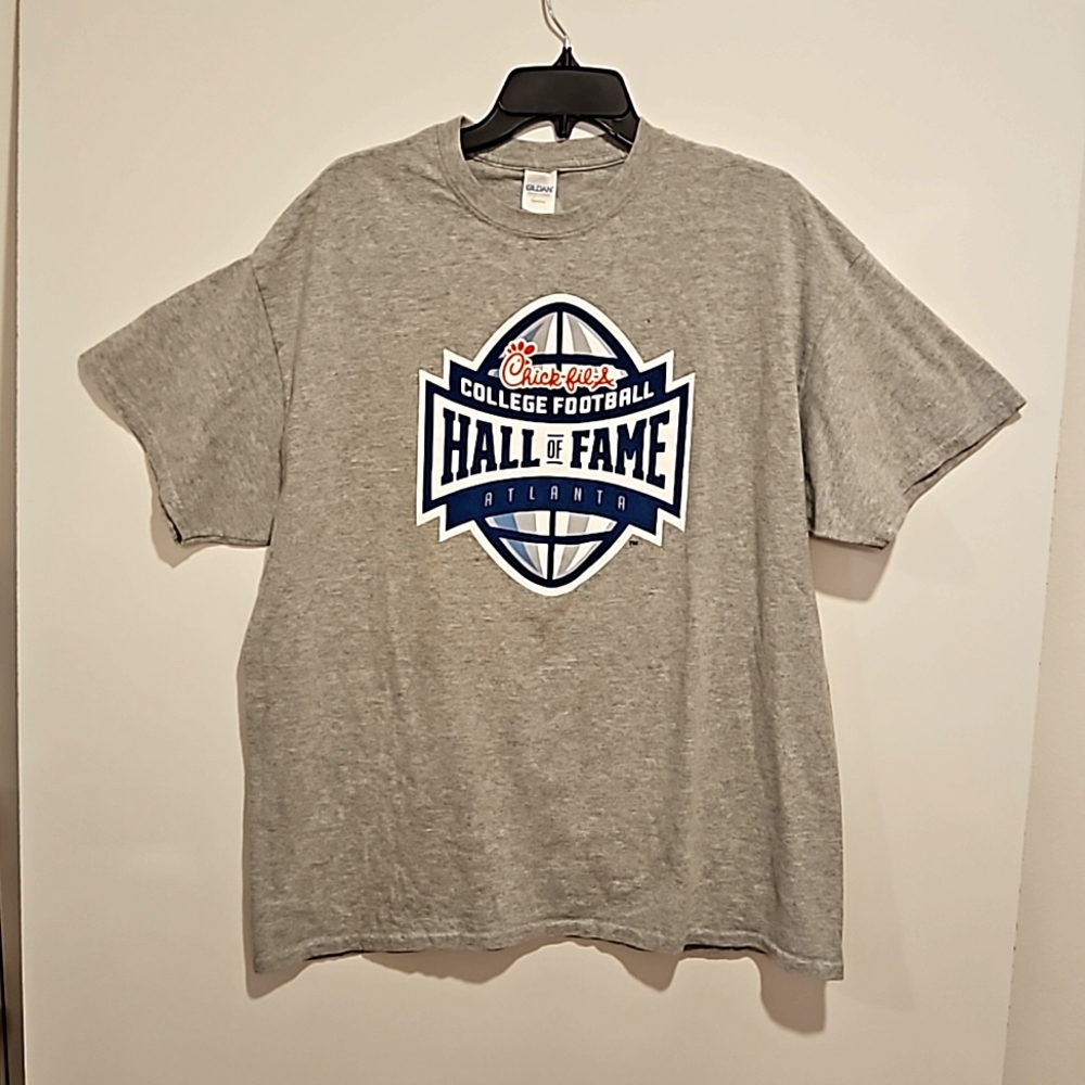 Chick fil A College Football Hall of Fame Atlanta graphic tee XL Souvenir